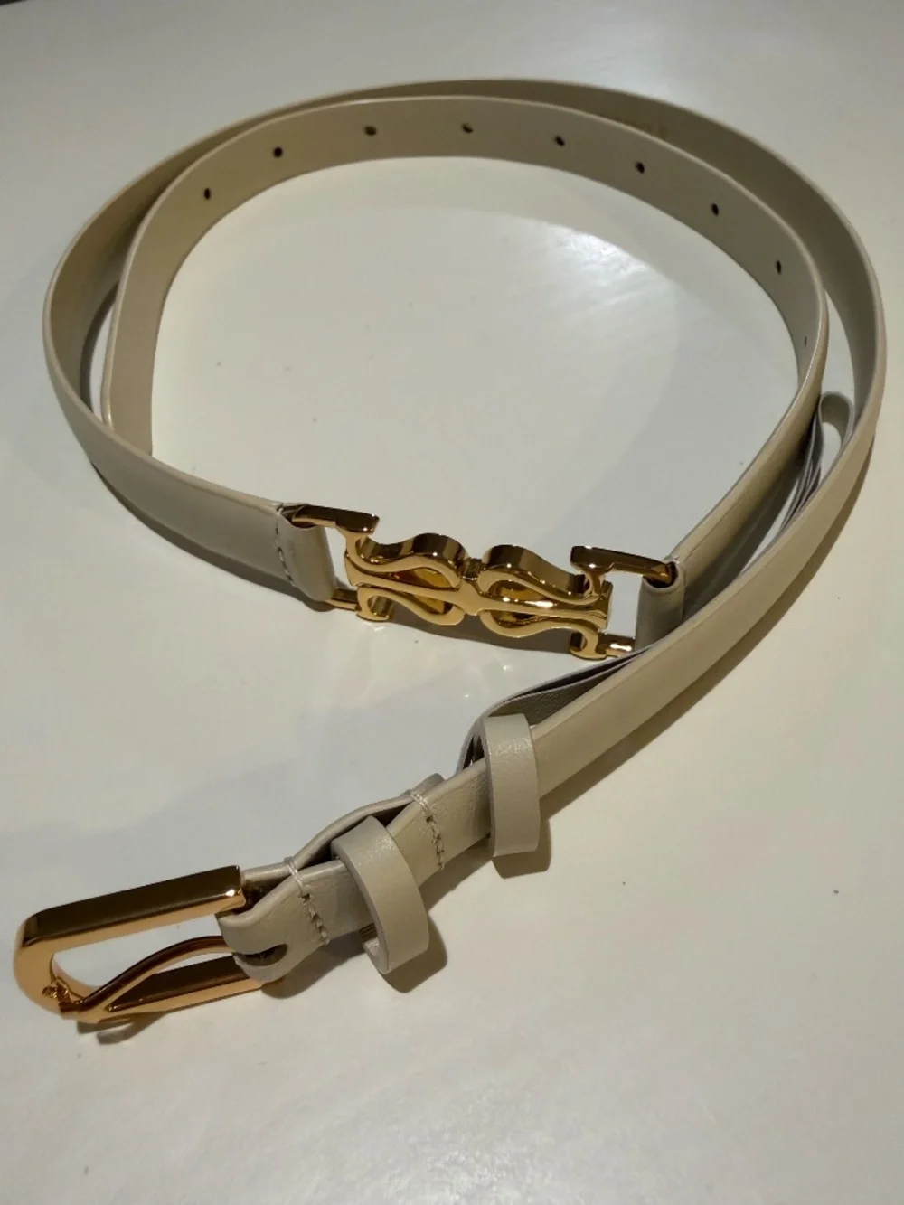NEW LilySilk Clasp Leather Skinny Belt